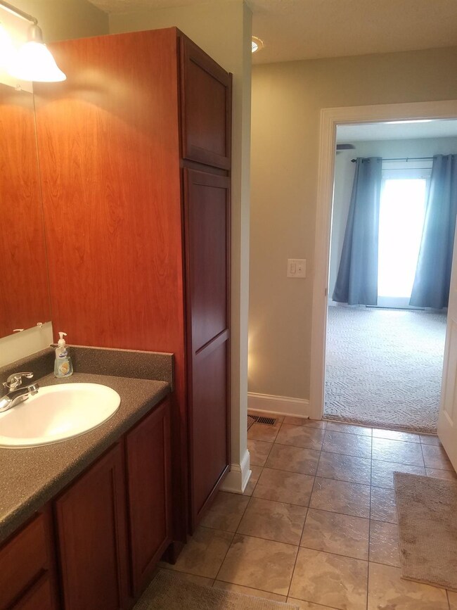 225 Ashley Square, Harrodsburg, KY 40330 - photo 5