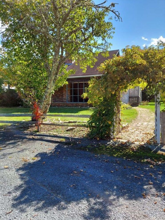 911 East Rd, Tiverton, RI 02878 - photo 3