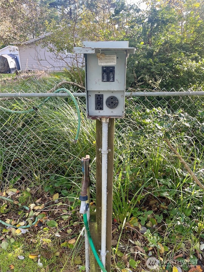 548 W Chance A La Mer NW, Ocean Shores, WA 98569 - photo 7