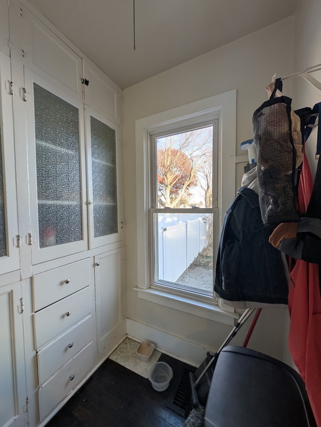 1128 Saint Vincent Ave, Lasalle, IL 61301 - photo 6