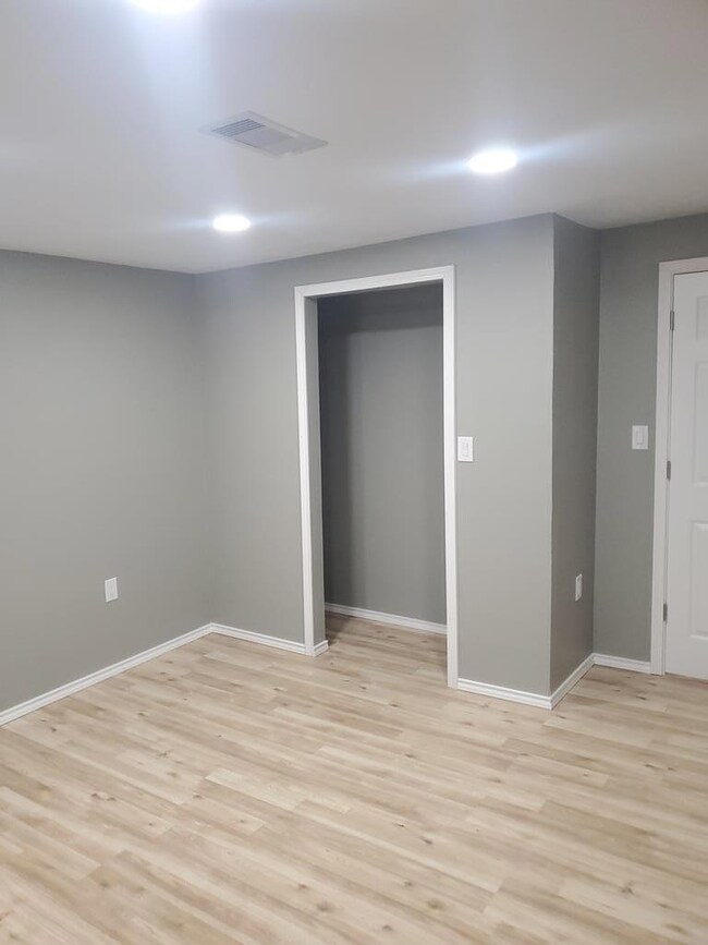 414 Sadler St, Nacogdoches, TX 75961 - photo 3