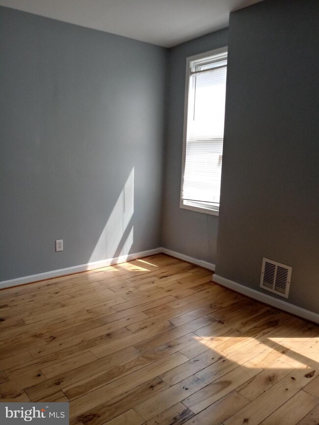 703 N Monroe St, Baltimore, MD 21217 - photo 2
