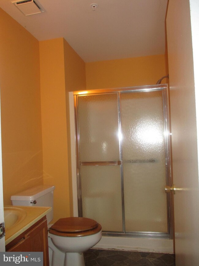 9270 Cherry Ln unit 63, Laurel, MD 20708 - photo 6