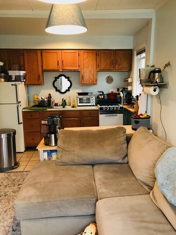 14 Abbott St, Wellesley, MA 02482 - photo 3