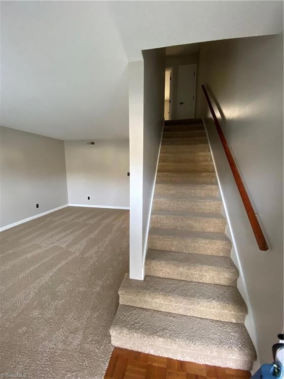 Living Room/ Stairs to upper level