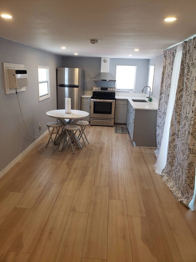 8215 Stoner Rd unit 609, Riverview, FL 33569 - photo 5