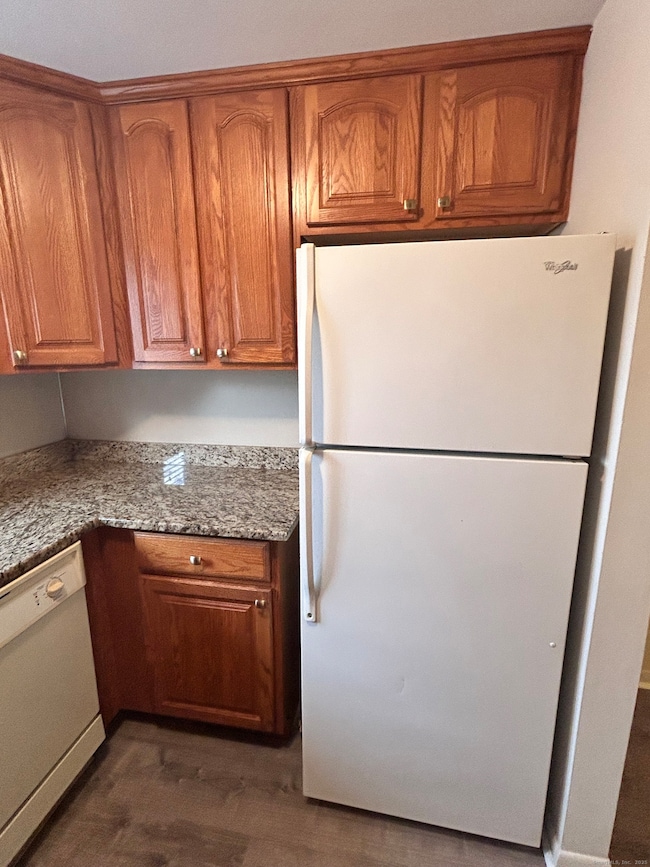 4 Carillon Dr unit B, Rocky Hill, CT 06067 - photo 5