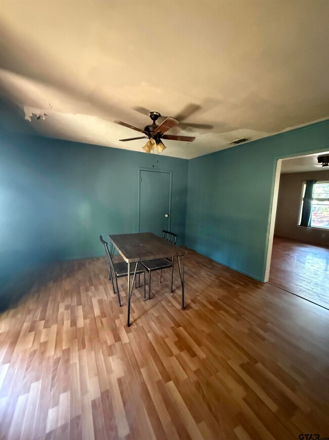 200 Scenic Loop, Hawkins, TX 75765 - photo 4