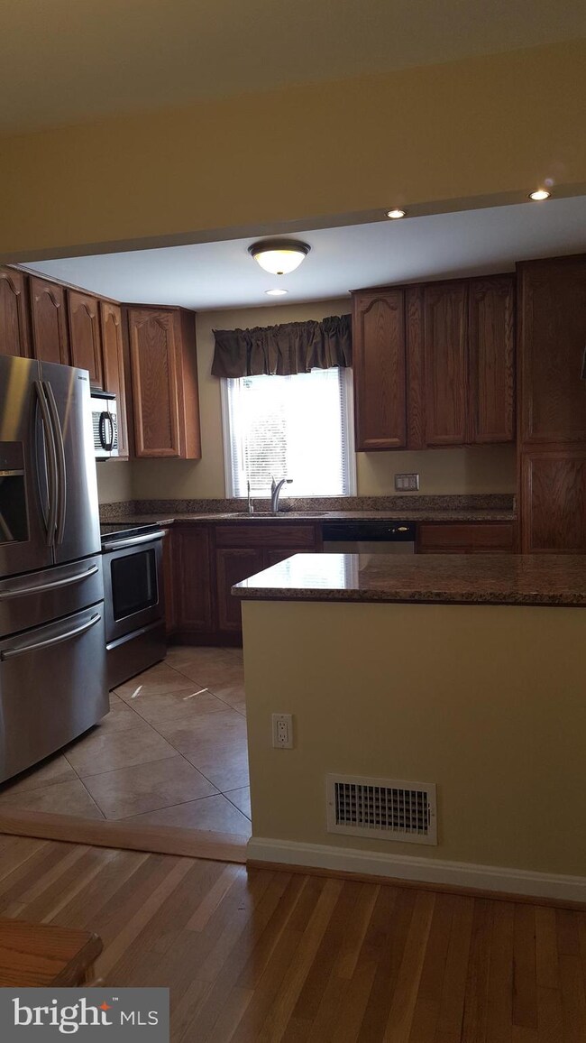 11120 Woodson Ave, Kensington, MD 20895 - photo 5