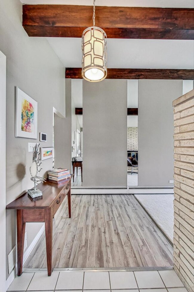 23737 W Bayview Rd, Antioch, IL 60002 - photo 4