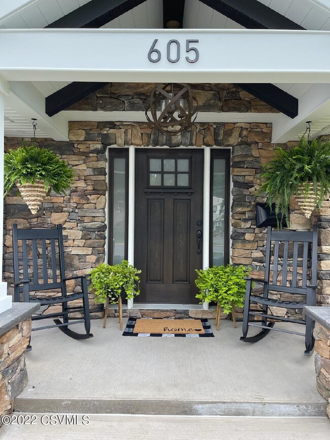 605 Saint Paul St, Lewisburg, PA 17837 - photo 3