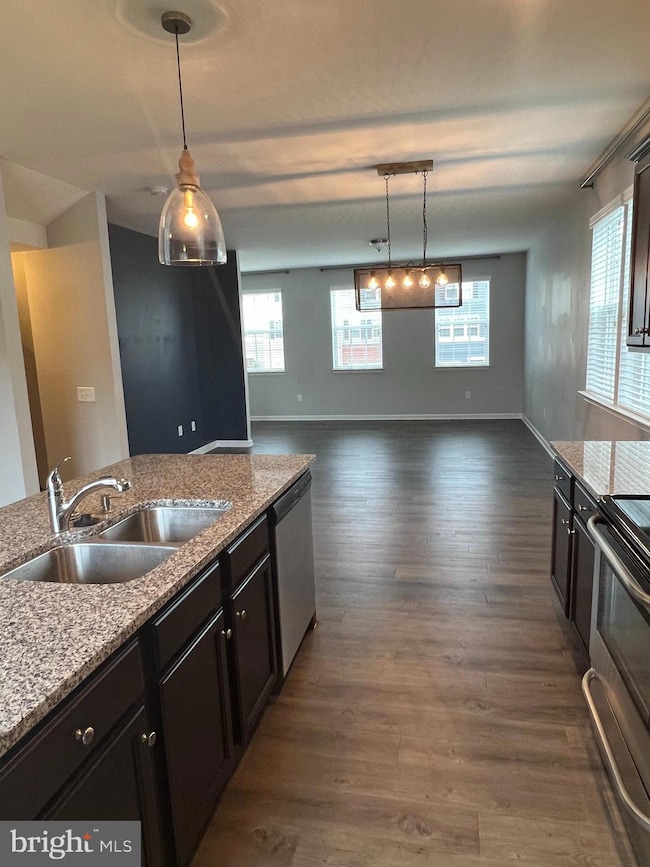 146 Drexel Ct, Martinsburg, WV 25404 - photo 5