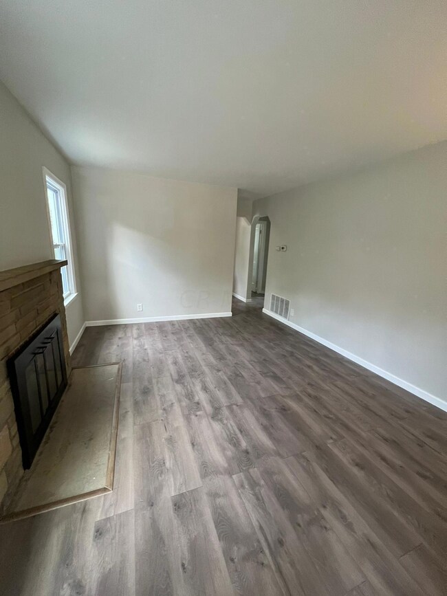 428 S Weyant Ave, Columbus, OH 43213 - photo 5