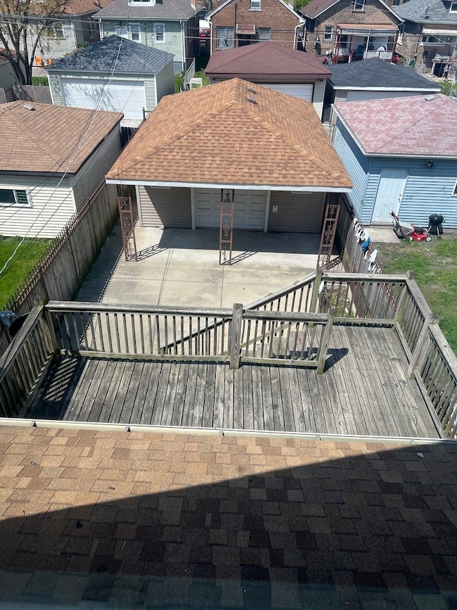 10642 S Calhoun Ave, Chicago, IL 60617 - photo 4