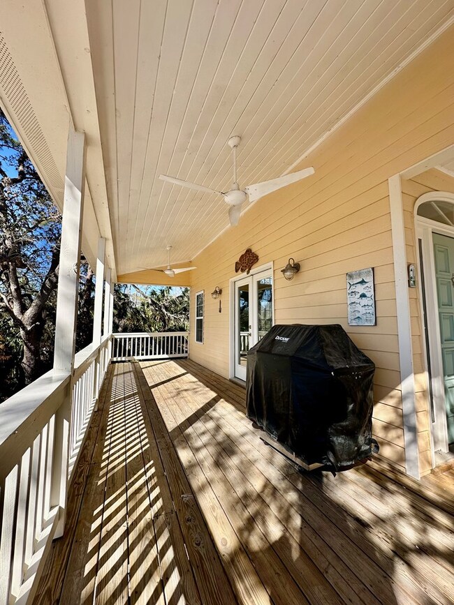 701 SE Second Ave, Steinhatchee, FL 32359 - photo 4