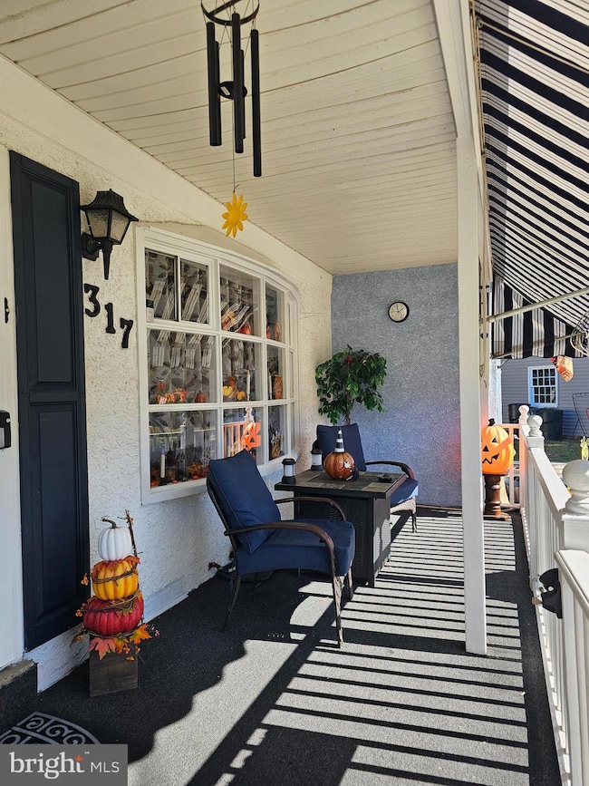 317 Rolling Creek Rd, Swarthmore, PA 19081 - photo 4