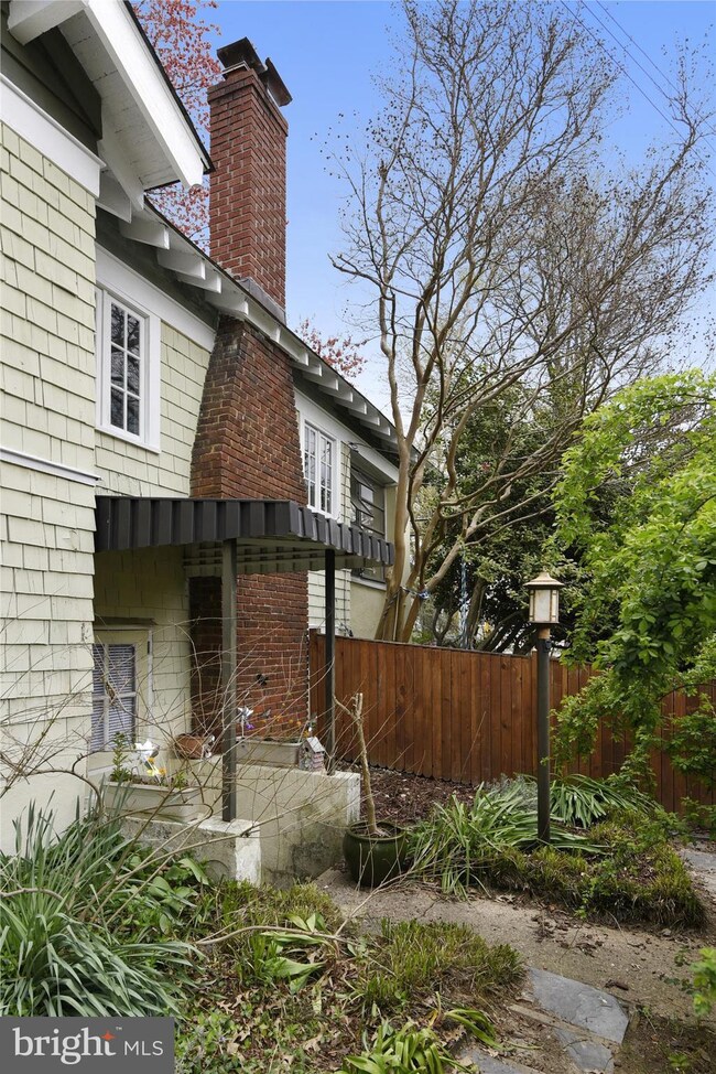 2903 Groveton St, Alexandria, VA 22306 - photo 5