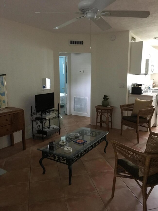 brevard ave livingroom