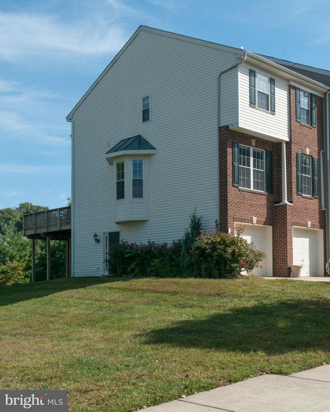 1412 Stonehurst Dr, Annapolis, MD 21409 - photo 2