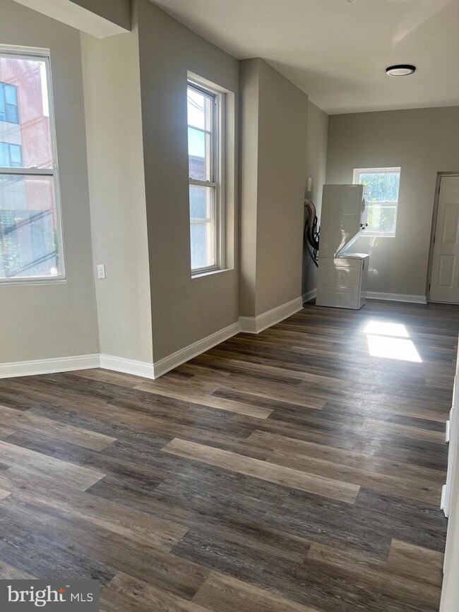 1800 N Calvert St unit 1, Baltimore, MD 21202 - photo 3