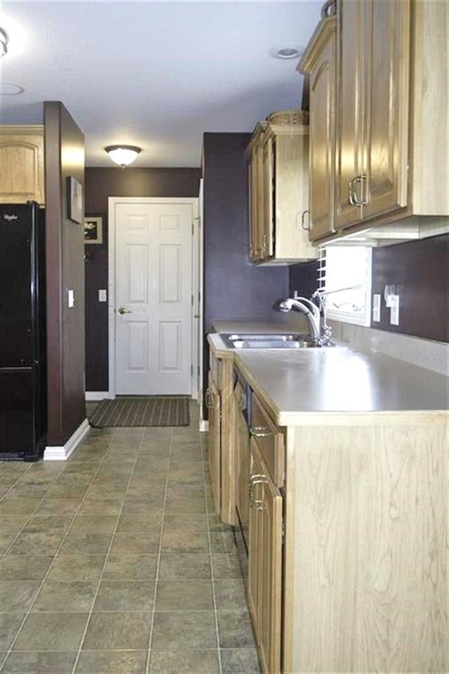 964 N Old Orchard Dr, Warsaw, IN 46582 - photo 6