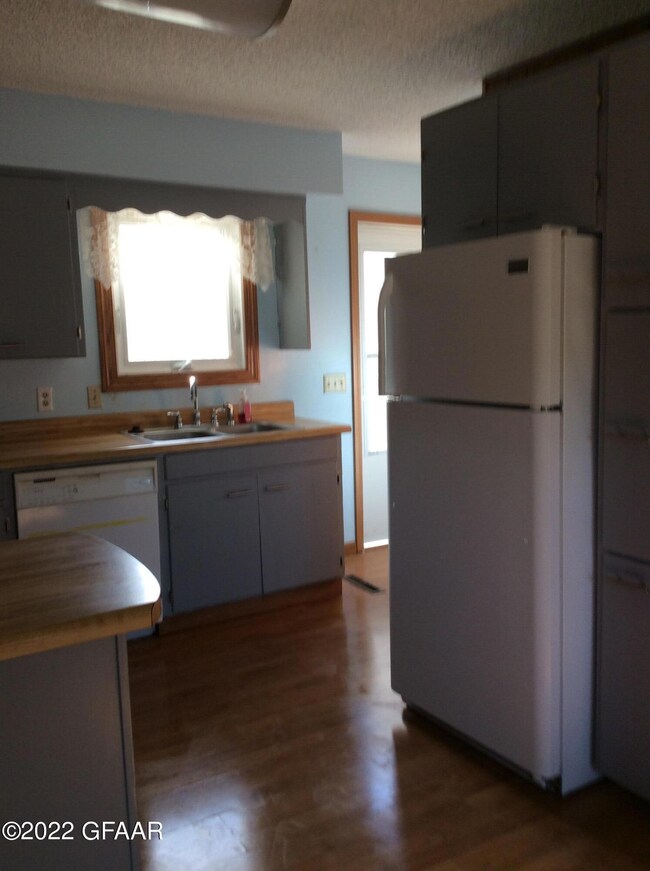 Kitchen 3