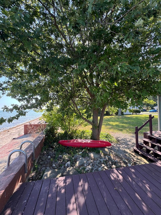 13512 Venetian Dr, Monroe, MI 48161 - photo 4