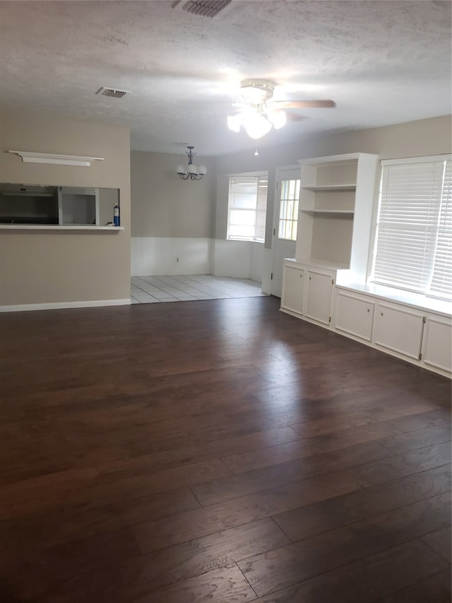 Wood laminate floors in family and all bedrooms