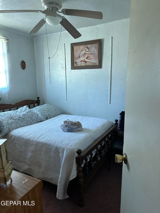 228 Columbia Ave, El Paso, TX 79907 - photo 6