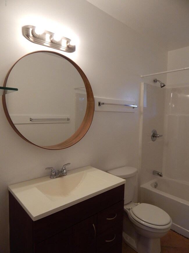 2020 S Granada Dr unit 1, Tempe, AZ 85282 - photo 5