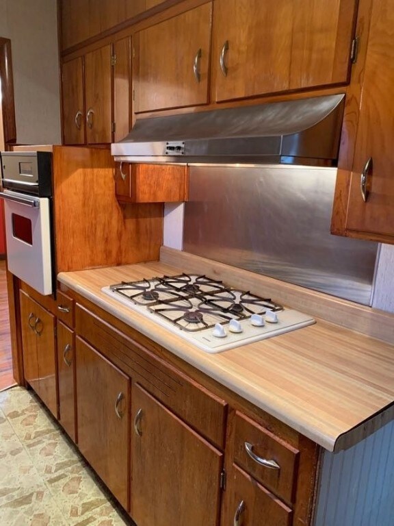 42 Wayne St, Homer City, PA 15748 - photo 6