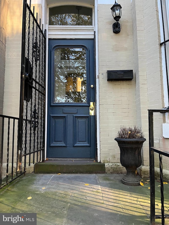 1510 R St NW, Washington, DC 20009 - photo 2