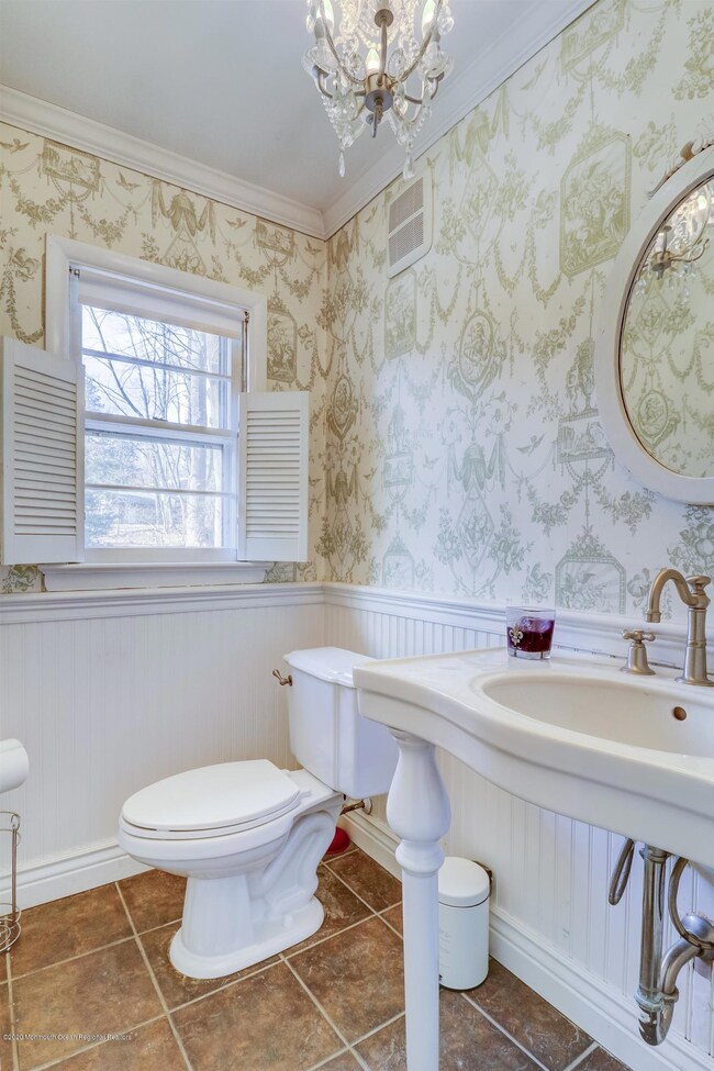 27-Powder room