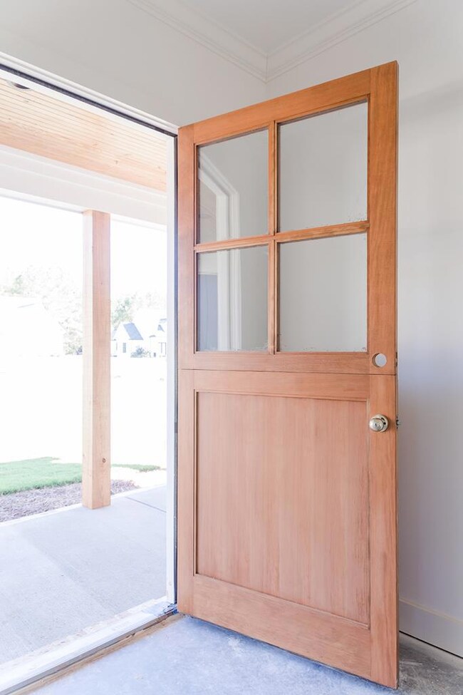 132 Downing St, Oxford, MS 38655 - photo 6