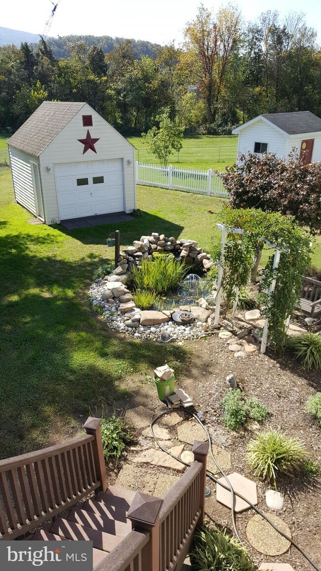 296 Duke Cir, Strasburg, VA 22657 - photo 5