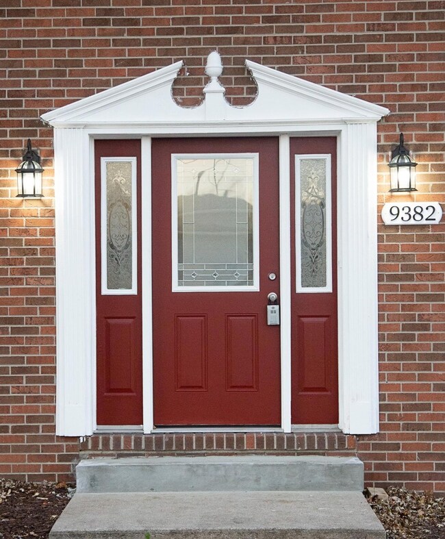 9382 Shelby Ln, Crown Point, IN 46307 - photo 3