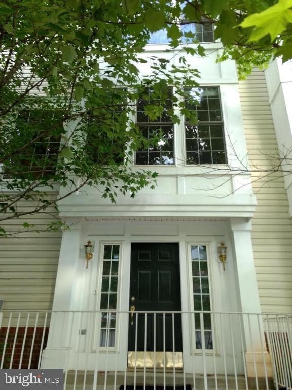 46265 Porter Terrace, Sterling, VA 20165 - photo 3