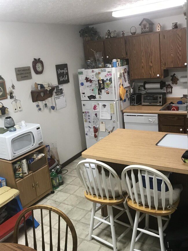 370 Windsor Dr unit 374, Marysville, OH 43040 - photo 2