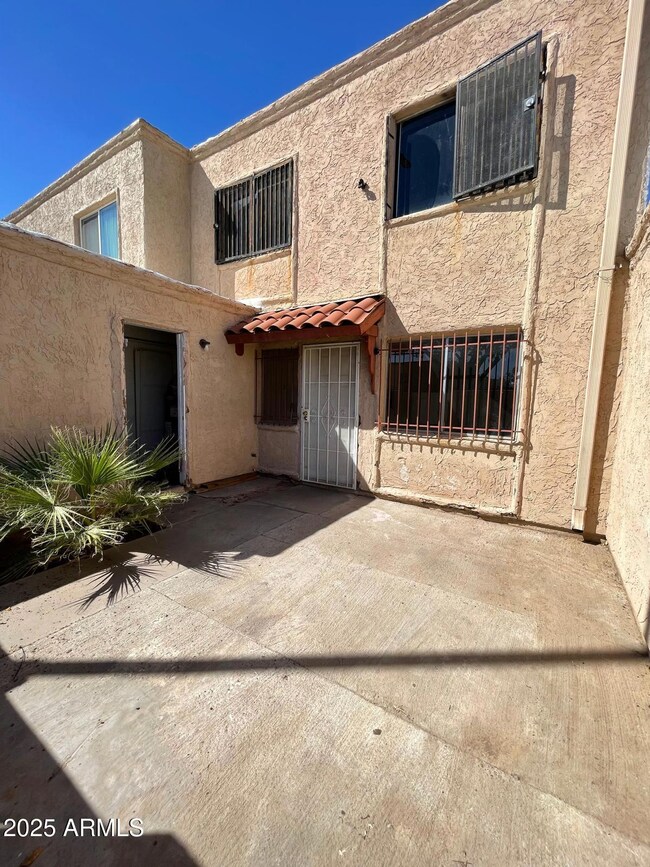 6842 W Devonshire Ave unit 265, Phoenix, AZ 85033 - photo 4