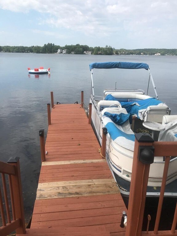 37 Wakefield Ave, Webster, MA 01570 - photo 3