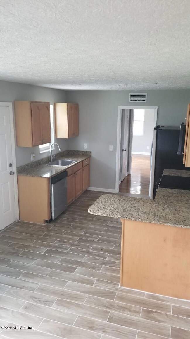 6414 Anvers Blvd S, Jacksonville, FL 32210 - photo 5