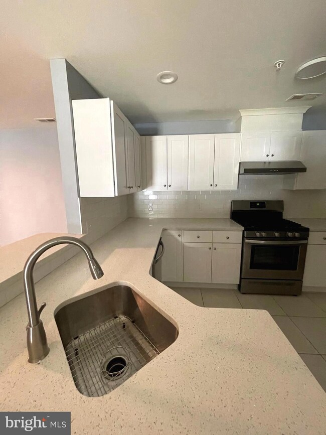 161 Natalie Rd unit 161, Riverside, NJ 08075 - photo 7