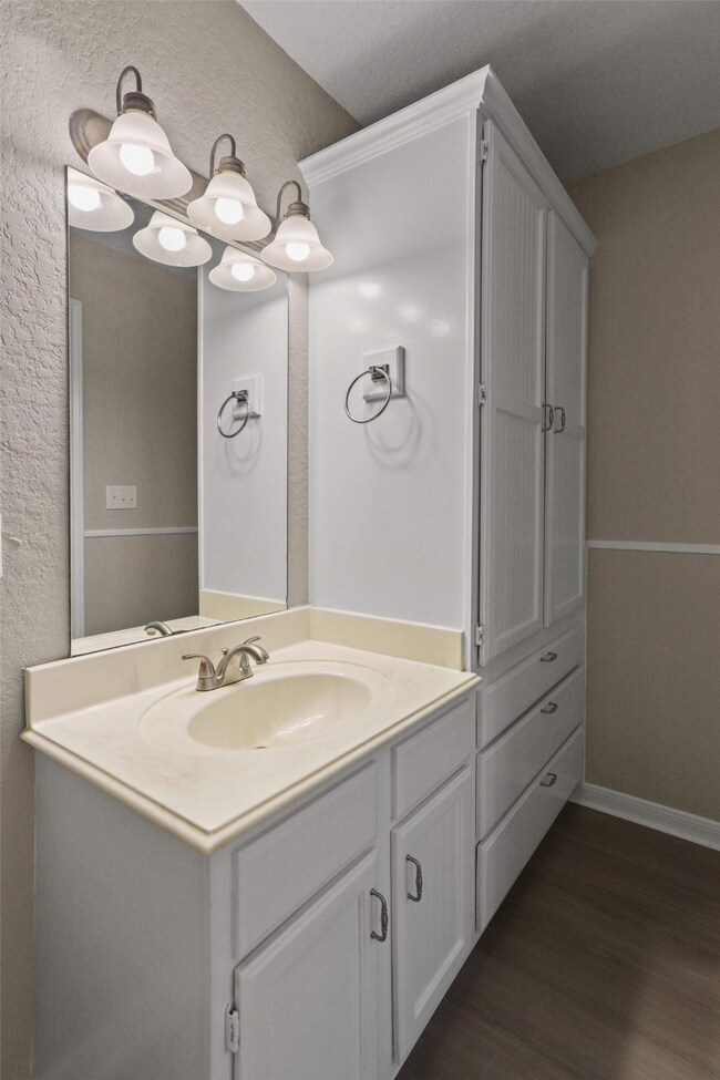 11700 League Line Rd unit 122, Conroe, TX 77304 - photo 6