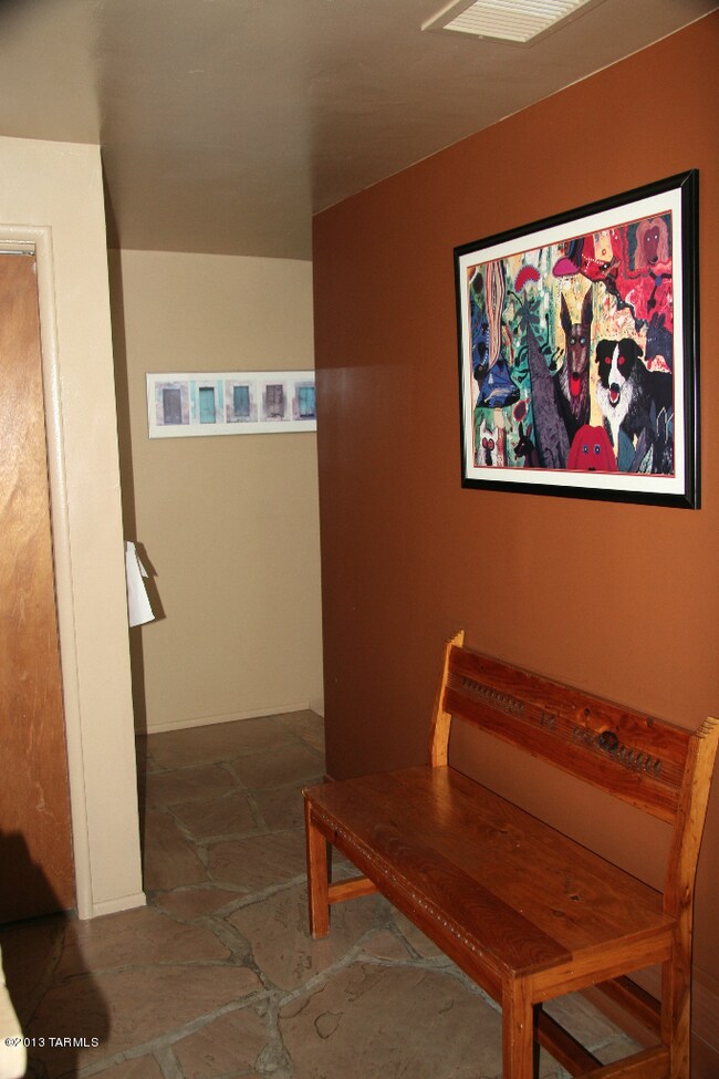 Hallway from entry to kitchen