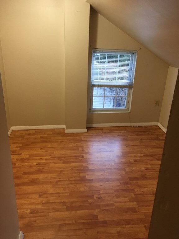 10 Spring St unit 10, Woburn, MA 01801 - photo 3
