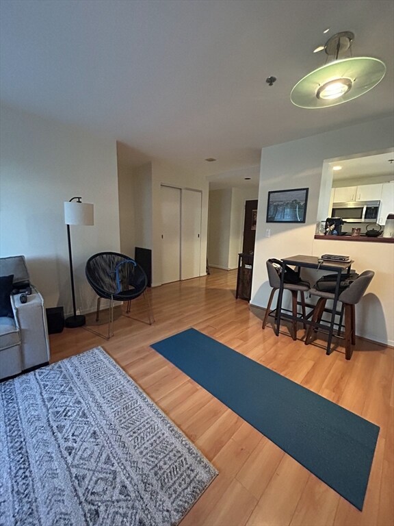 Bay Square unit 502, Cambridge, MA 02139 - photo 3