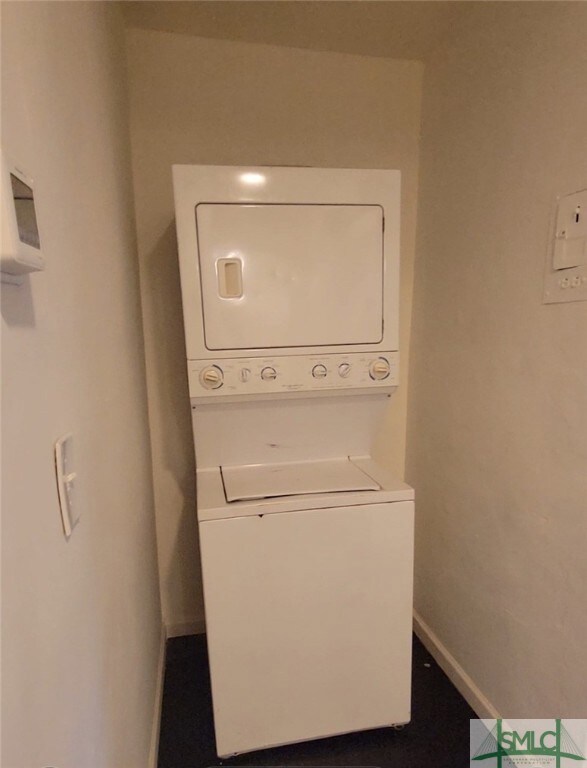 1228 E 54th St, Savannah, GA 31404 - photo 6