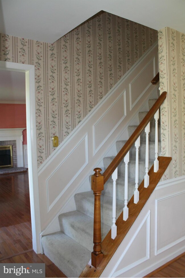 11 Scottsdale Ct, Lutherville Timonium, MD 21093 - photo 2