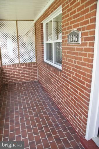 4606 Hellwig Rd, Baltimore, MD 21206 - photo 3