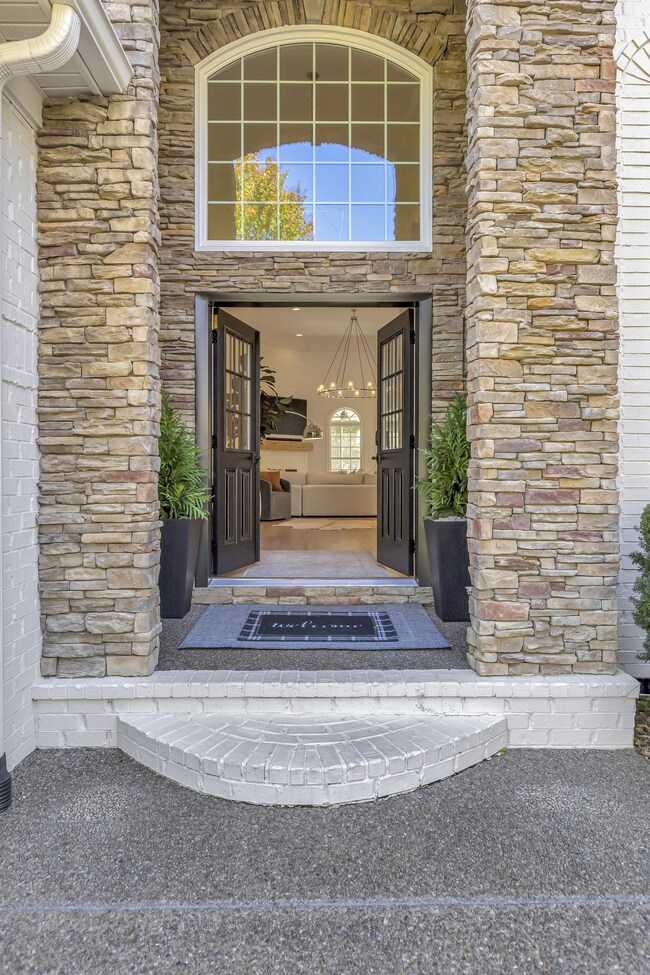 362 Shadow Creek Dr, Brentwood, TN 37027 - photo 4